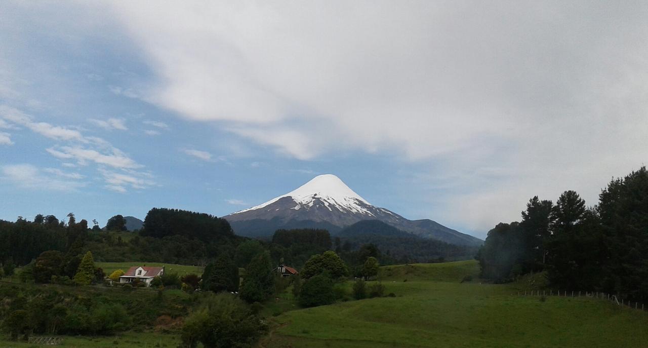 Cabanas Los Volcanes Ensenada Puerto Varas Esterno foto